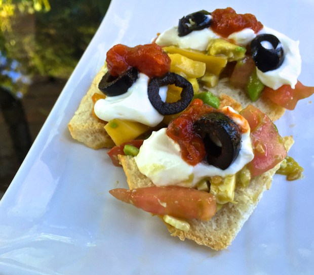 mango salsa on pita nachos